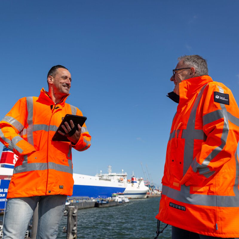 RPS-artikel-port-of-rotterdam-veilig-werken-waterbodem